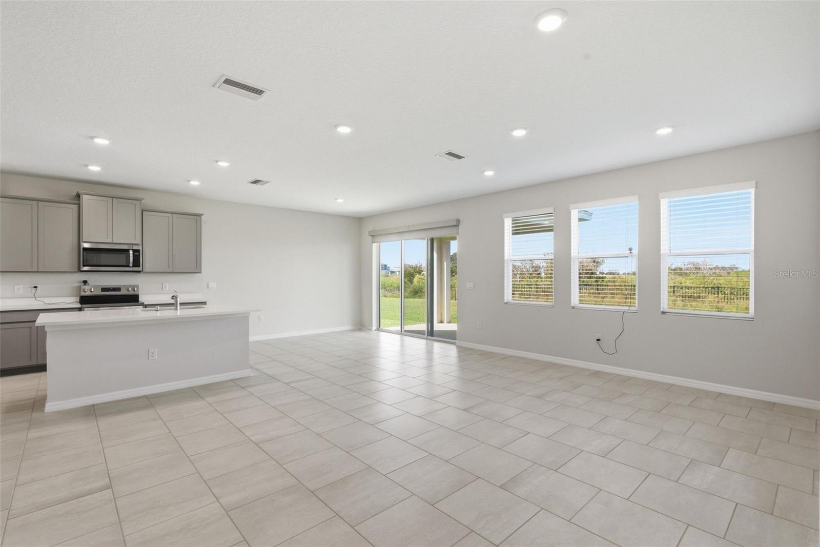 MIRADA PH 1 PCL 4 - Residential Lease