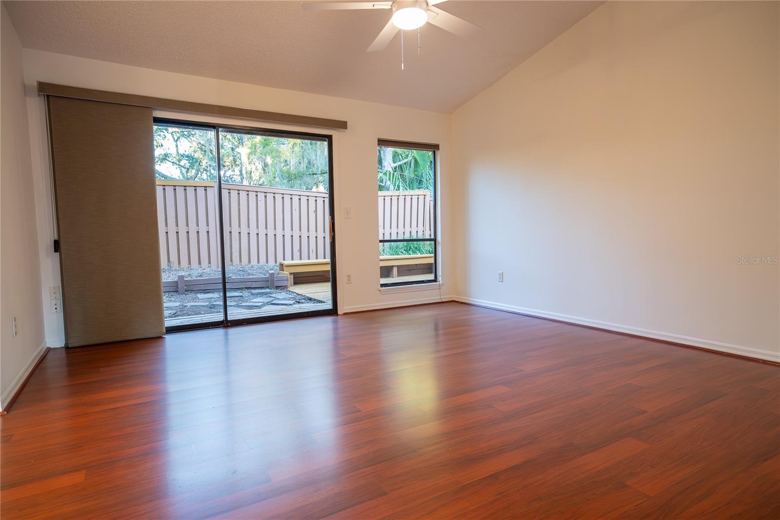 WOODBRIDGE AT THE SPGS UNIT 3 - Residential