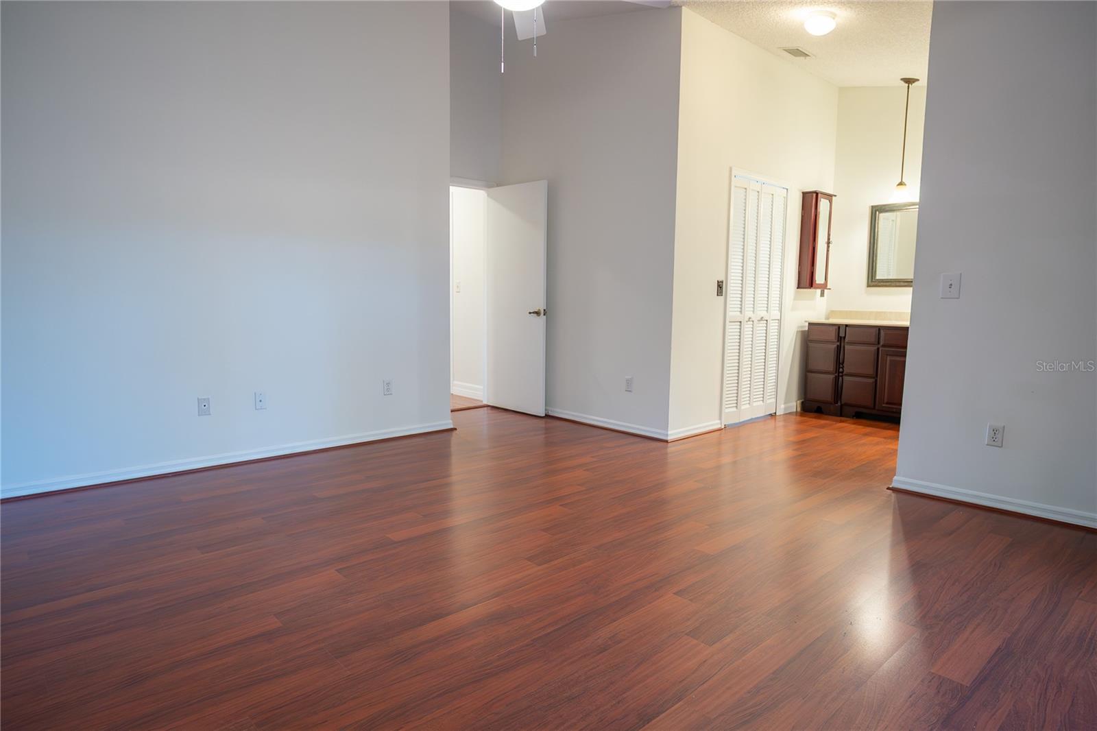 WOODBRIDGE AT THE SPGS UNIT 3 - Residential