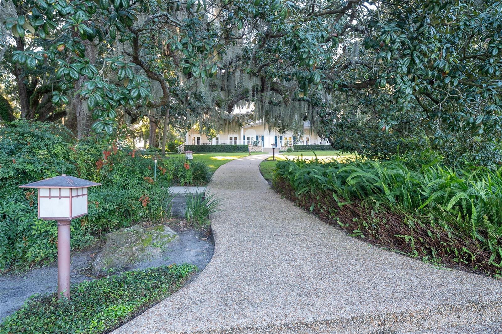 WOODBRIDGE AT THE SPGS UNIT 3 - Residential