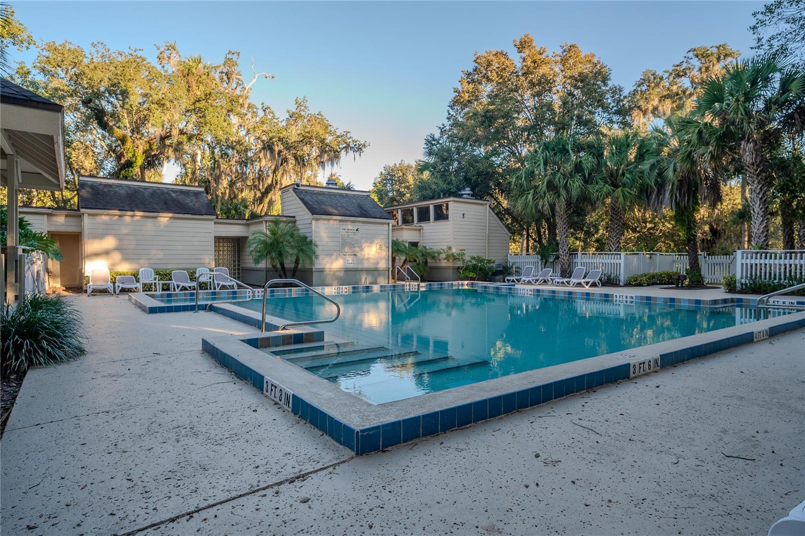 WOODBRIDGE AT THE SPGS UNIT 3 - Residential