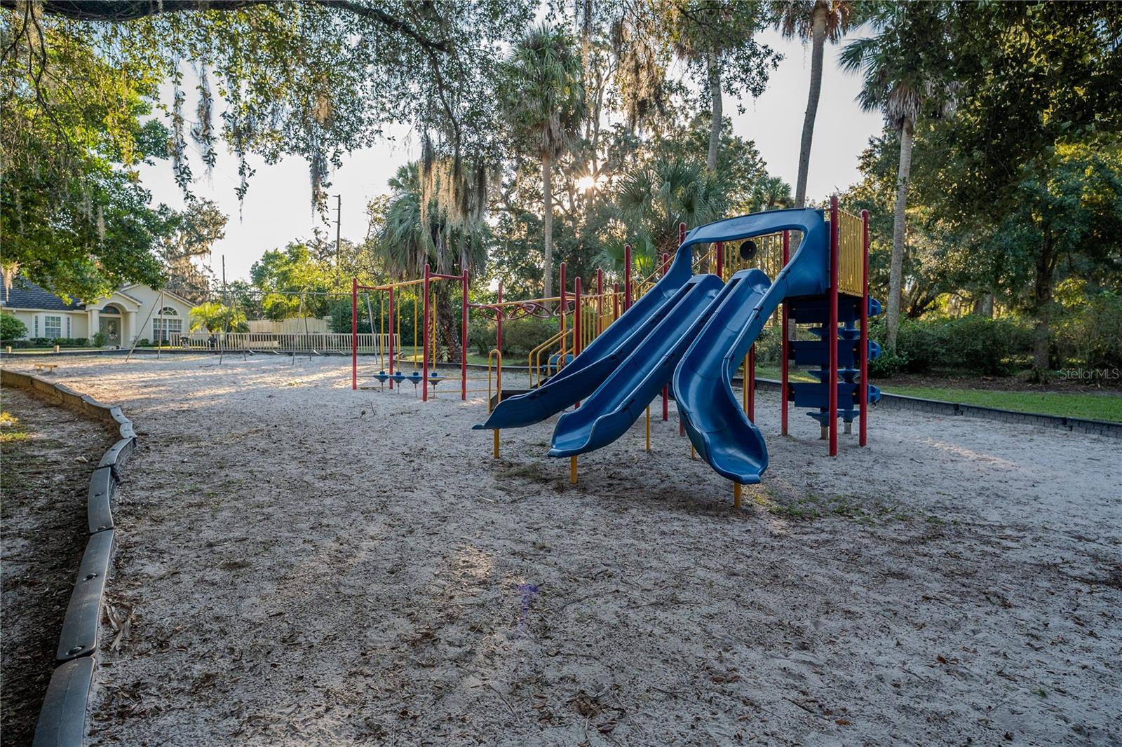 WOODBRIDGE AT THE SPGS UNIT 3 - Residential