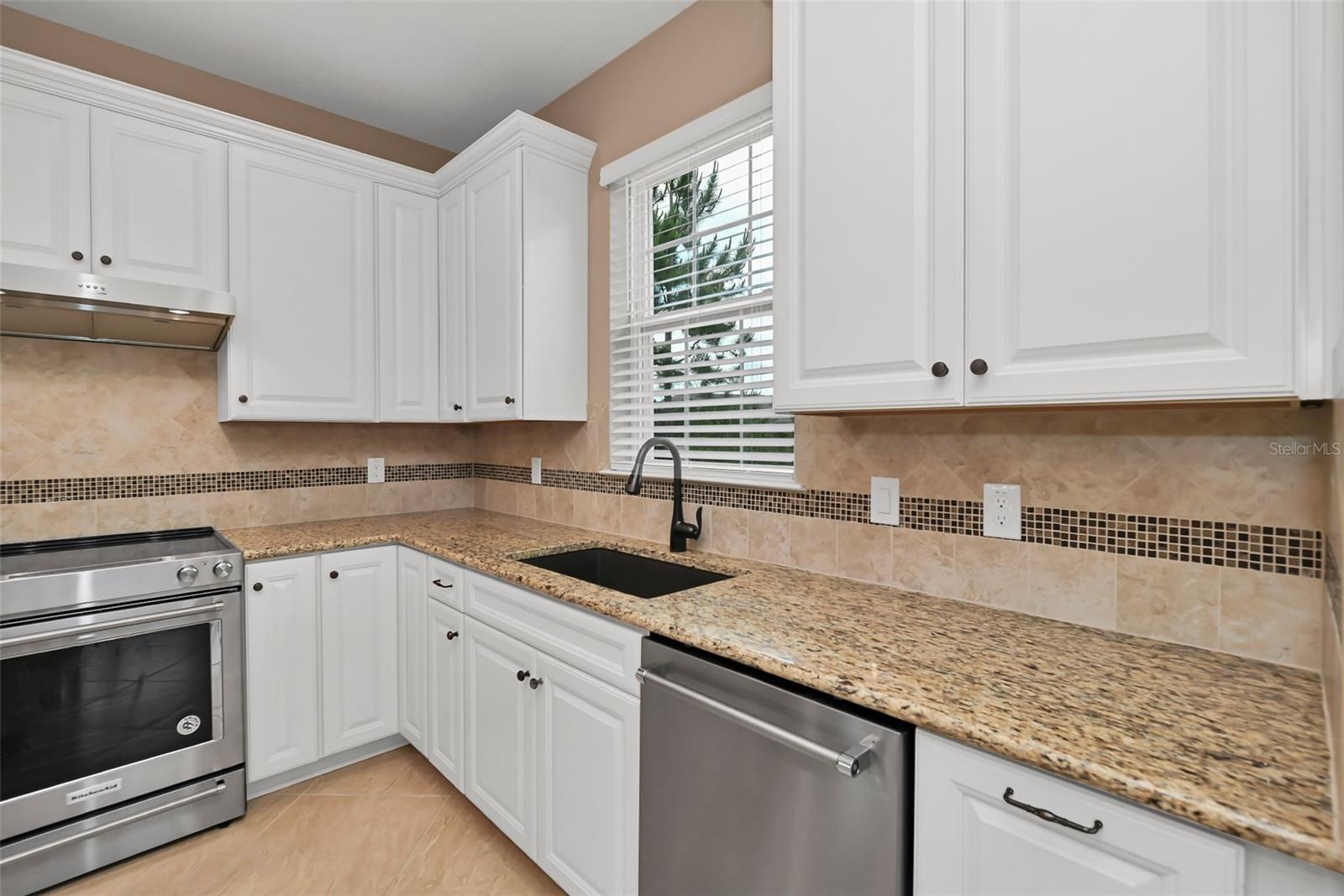 STONE CREEK BY DEL WEBB NOTTINGHAM - Residential