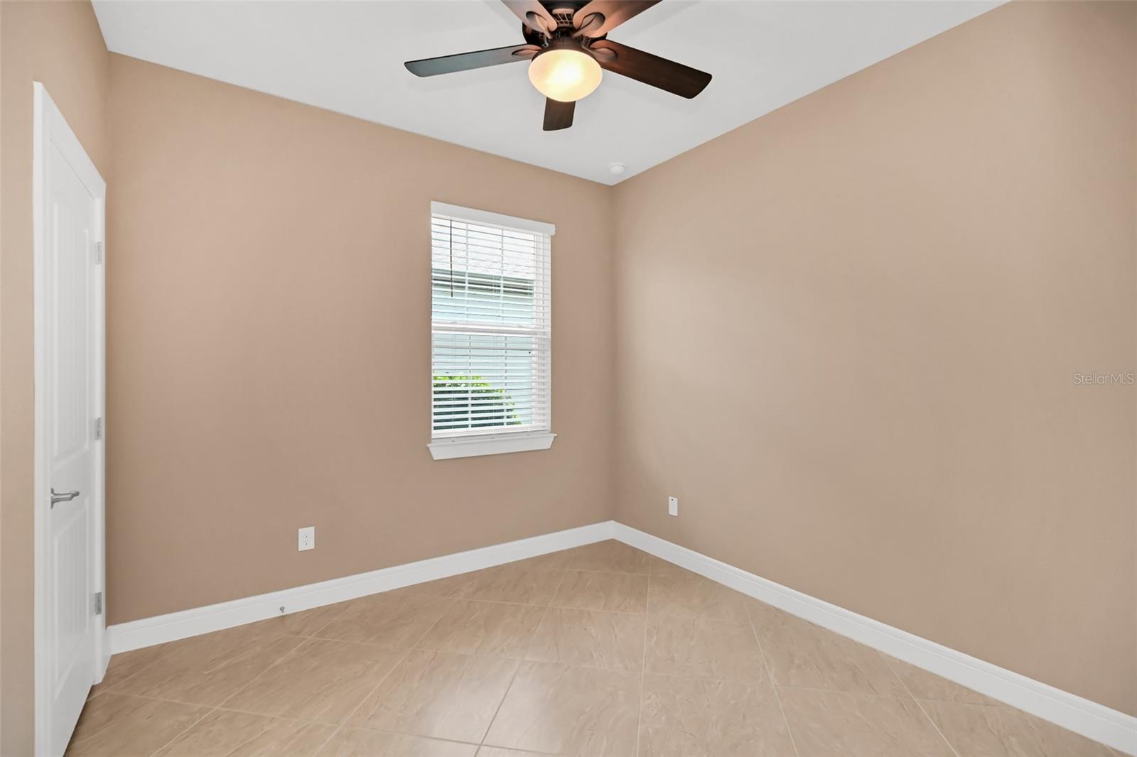 STONE CREEK BY DEL WEBB NOTTINGHAM - Residential