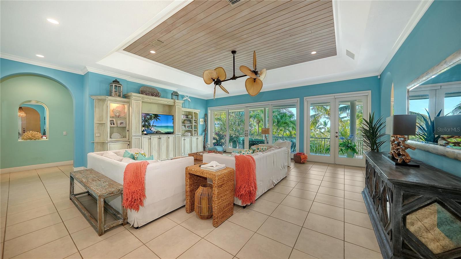 SUNSET COVE - Residential