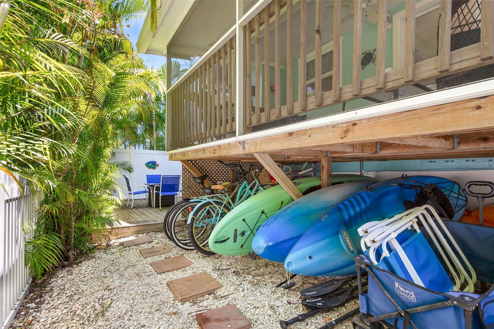 80TH & MARINA - Residential