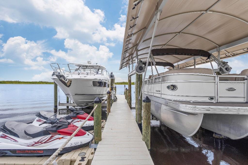 PORT CHARLOTTE SEC 94 01 - Residential