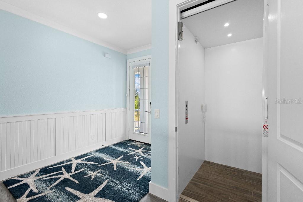 PORT CHARLOTTE SEC 94 01 - Residential