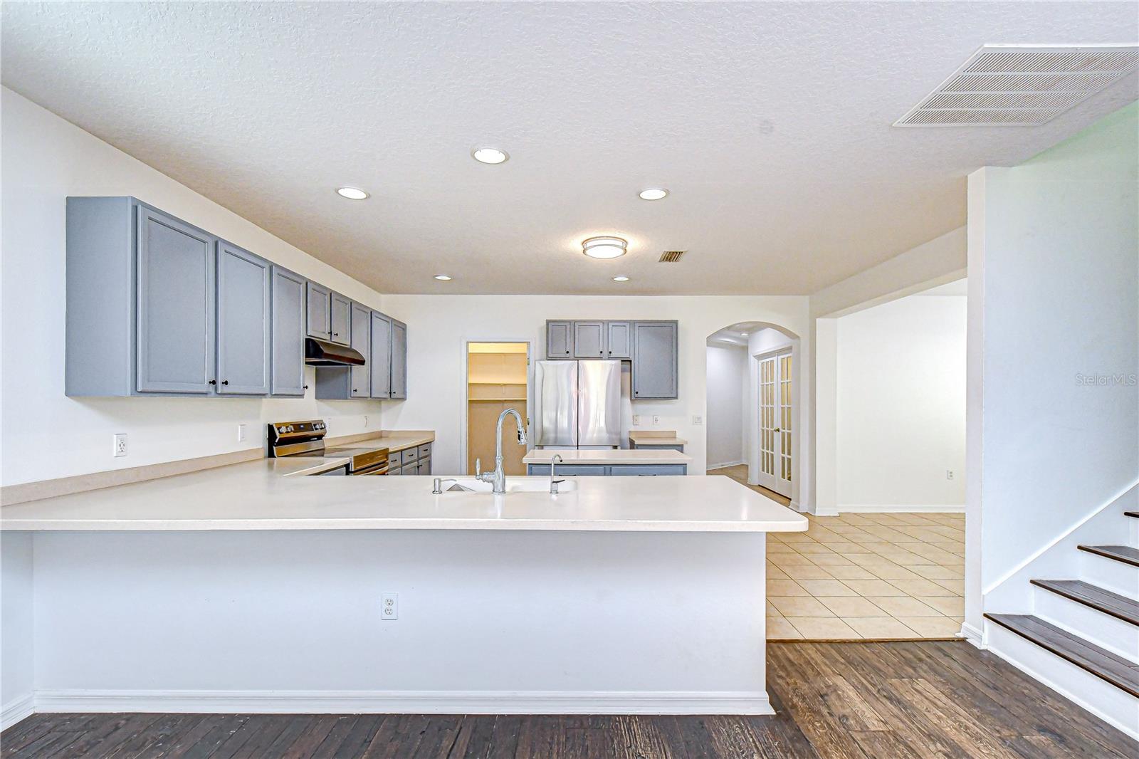 TUSCANY SUB AT TAMPA P - Residential