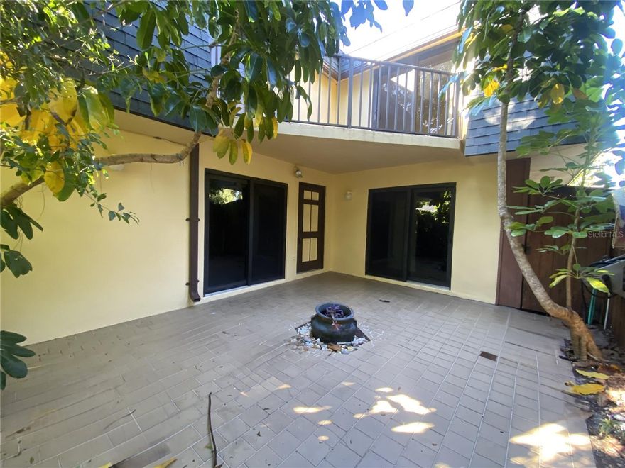 Beachside spacious 2-bedroom 2.5 bath townhome in Cedar Dunes. Enjoy your privacy with a fenced lanai. Both bedrooms have sliders that exit onto the upstairs balcony. The bedrooms are spacious with ample closet space. 2 full baths upstairs and 1/2 bath downstairs with stacking washer & dryer. New luxury vinyl plank flooring. Walking distance to the Ocean, stores, restaurants, school and located next to Echo Park which provides access to the river for kayaks, paddleboards, nature walks and fishing pier. Small pet ok. email for a viewing today!