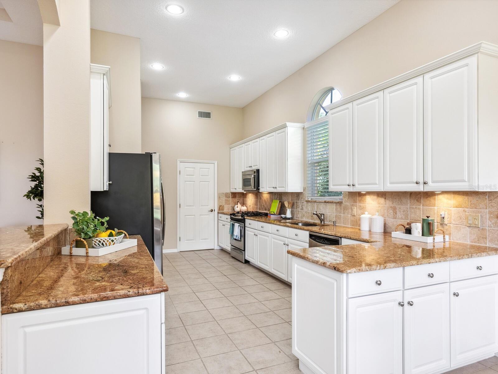 LAKEWOOD RANCH COUNTRY CLUB VILLAGE D 2 - Residential