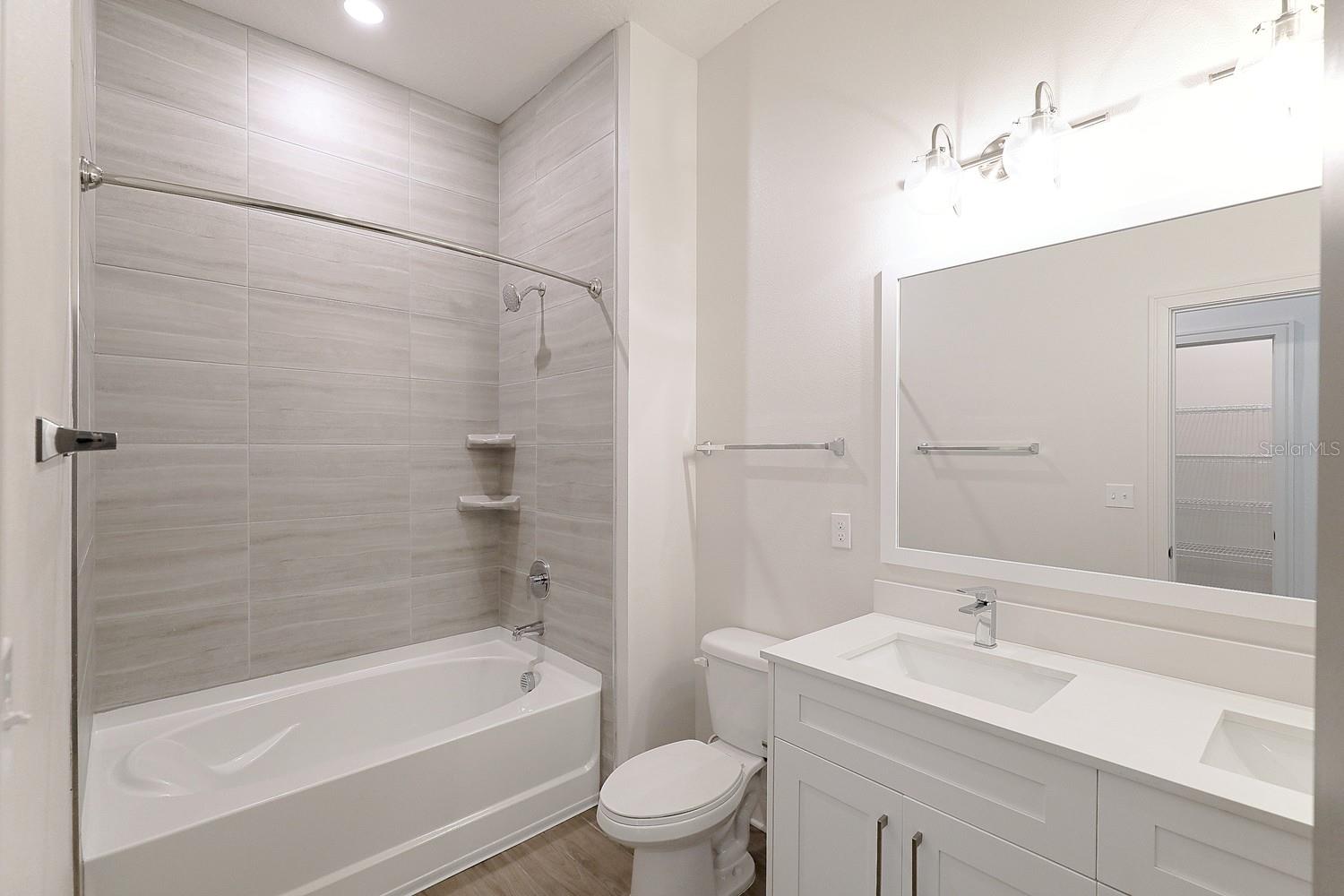 THE ROW WATERSIDE - Residential Lease