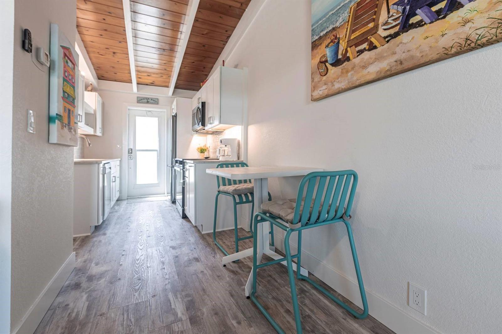 CASA MAR - Residential Lease