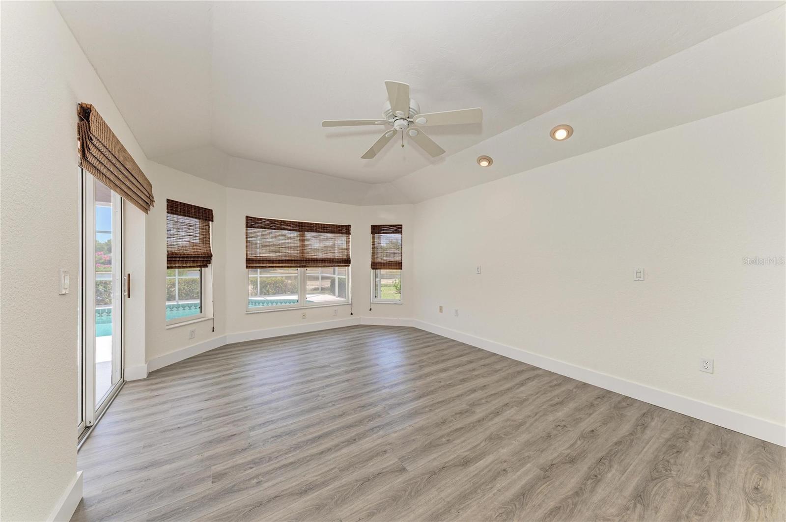 SUMMERFIELD VILLAGE SUBPHASE B U2, T326/7 - Residential