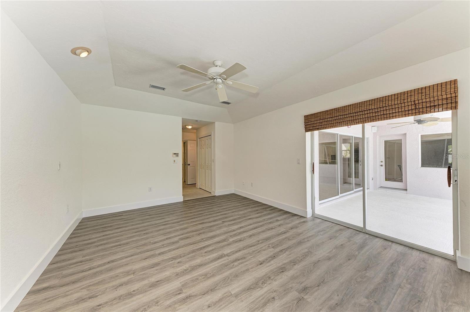 SUMMERFIELD VILLAGE SUBPHASE B U2, T326/7 - Residential
