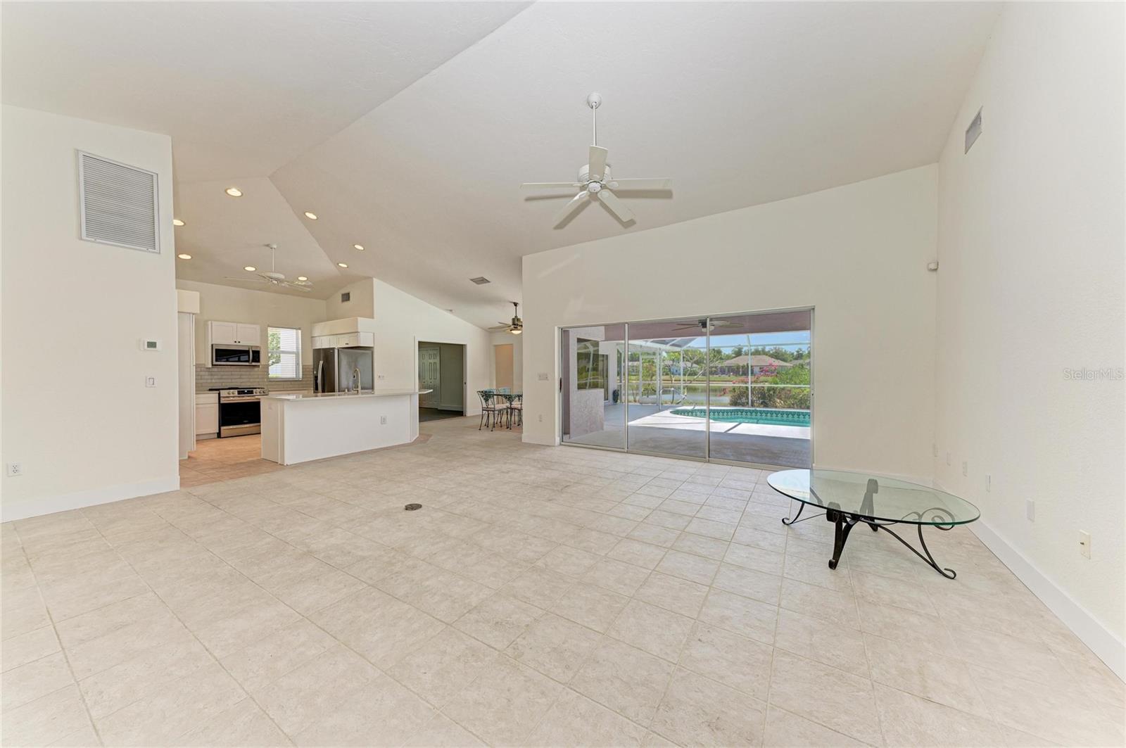 SUMMERFIELD VILLAGE SUBPHASE B U2, T326/7 - Residential