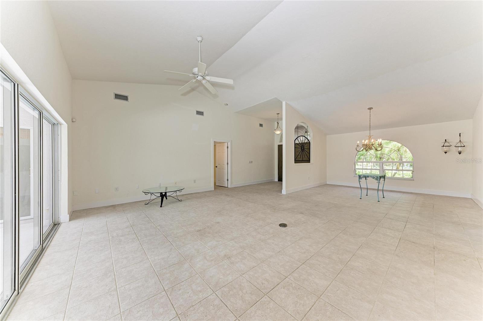 SUMMERFIELD VILLAGE SUBPHASE B U2, T326/7 - Residential