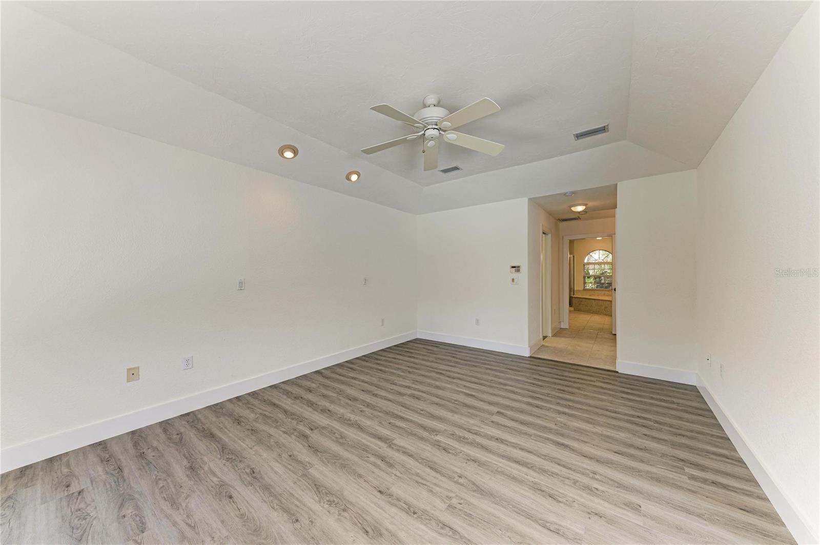 SUMMERFIELD VILLAGE SUBPHASE B U2, T326/7 - Residential