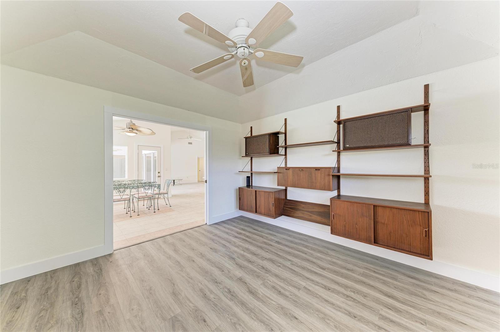 SUMMERFIELD VILLAGE SUBPHASE B U2, T326/7 - Residential