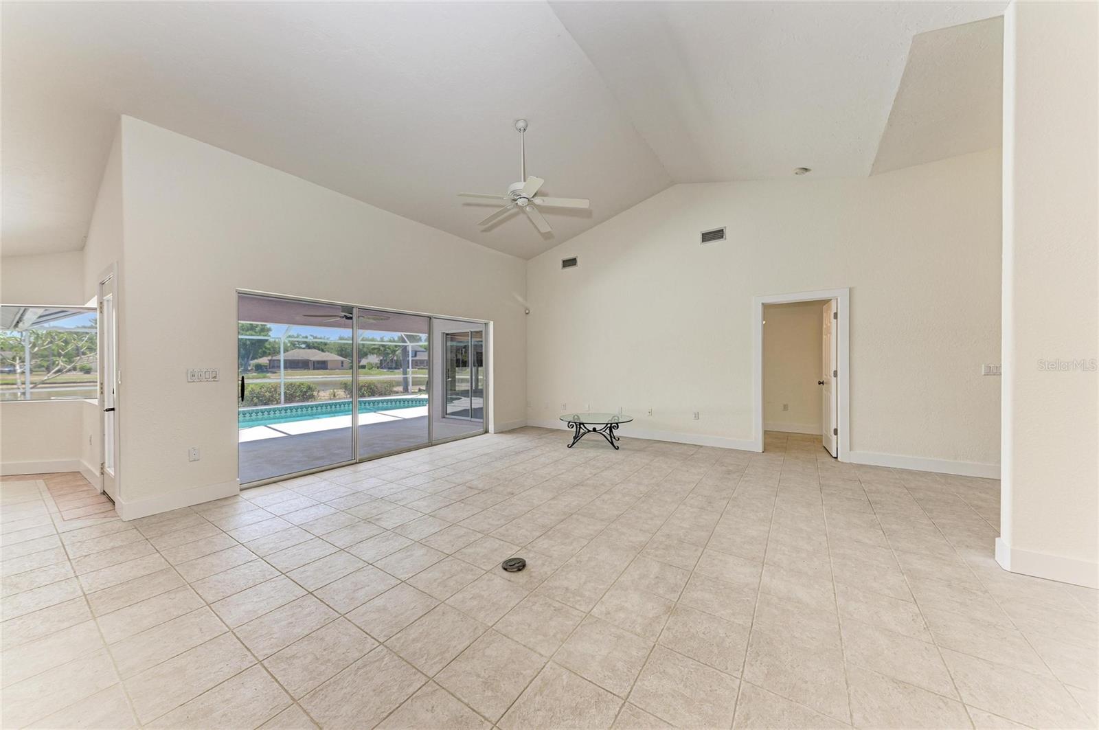 SUMMERFIELD VILLAGE SUBPHASE B U2, T326/7 - Residential