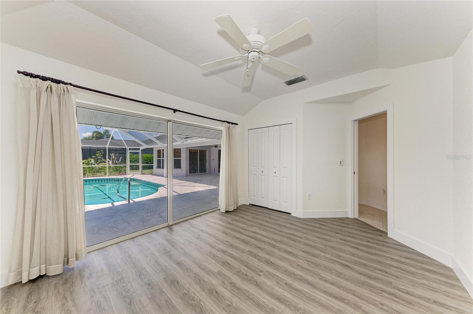 SUMMERFIELD VILLAGE SUBPHASE B U2, T326/7 - Residential