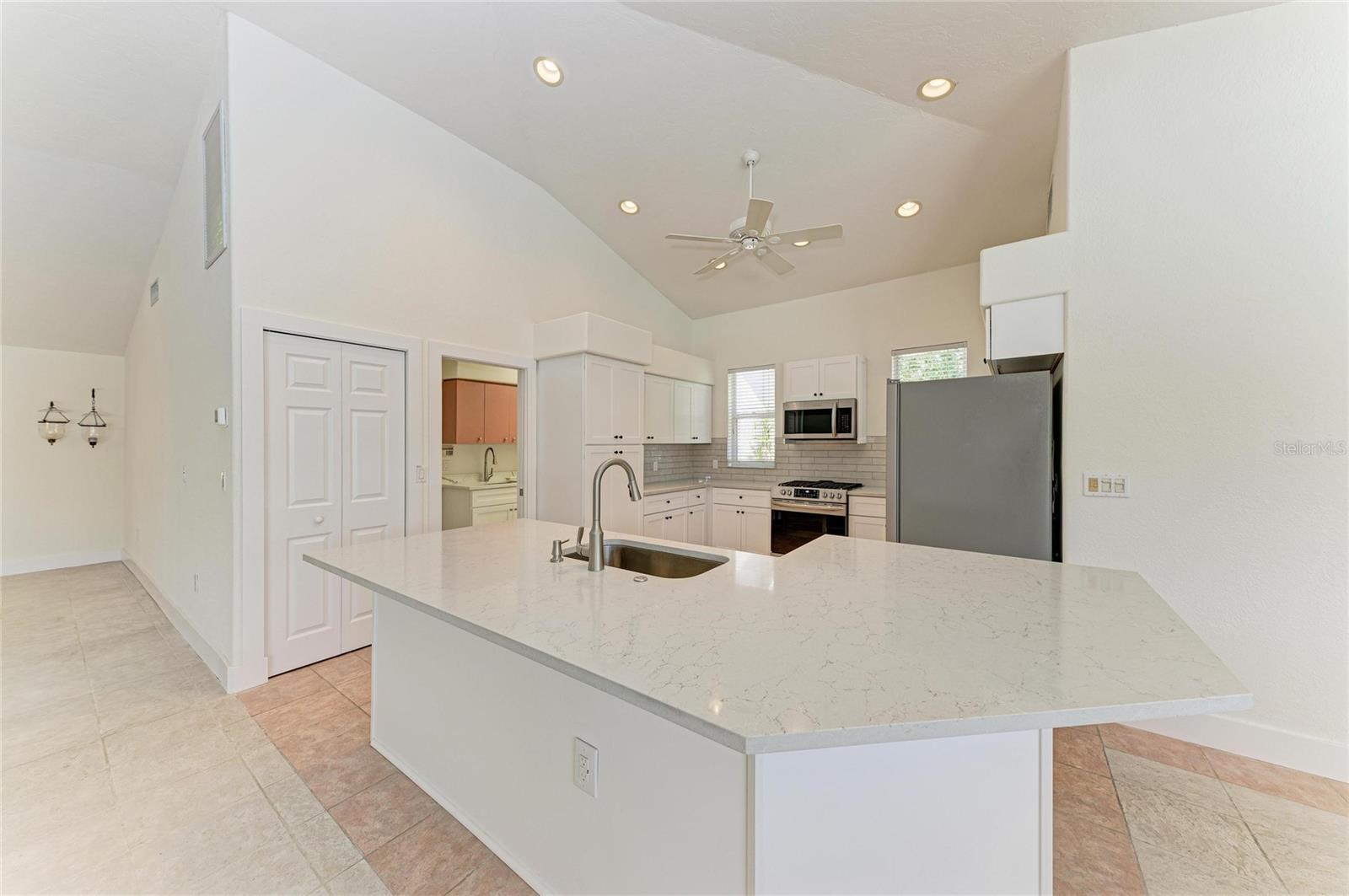 SUMMERFIELD VILLAGE SUBPHASE B U2, T326/7 - Residential