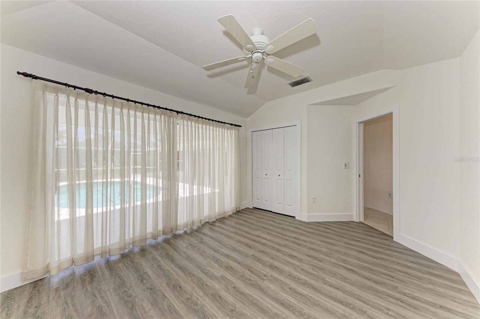 SUMMERFIELD VILLAGE SUBPHASE B U2, T326/7 - Residential