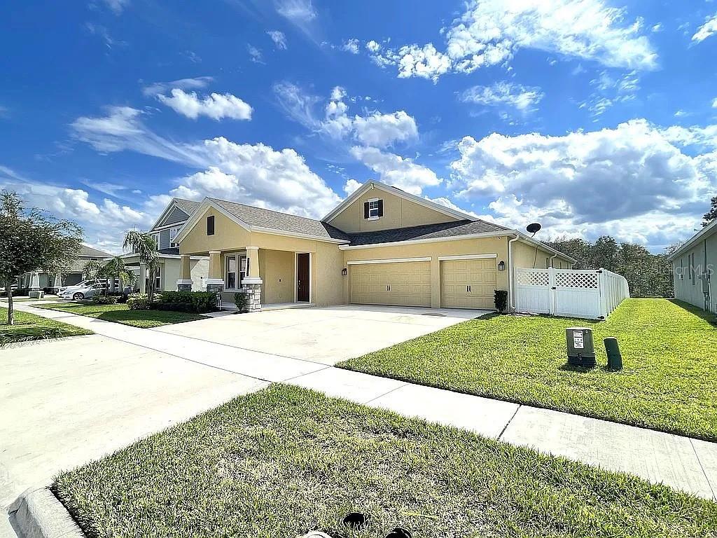 10180 LOVE STORY STREET