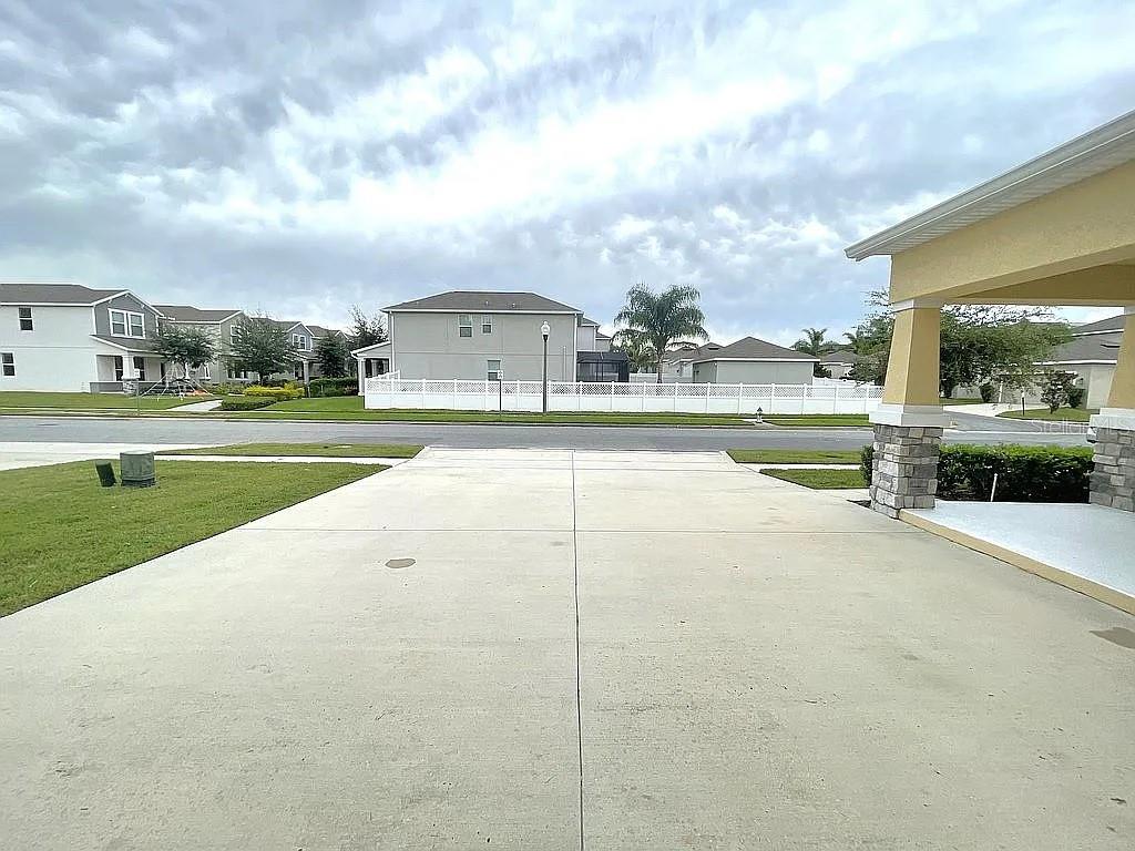 10180 LOVE STORY STREET