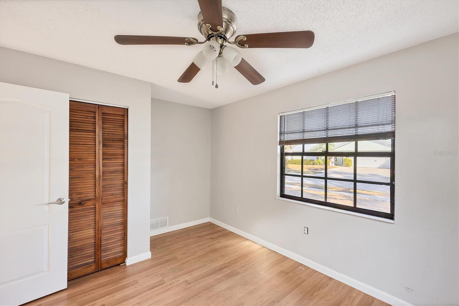 WOODPINE LAKE - Residential