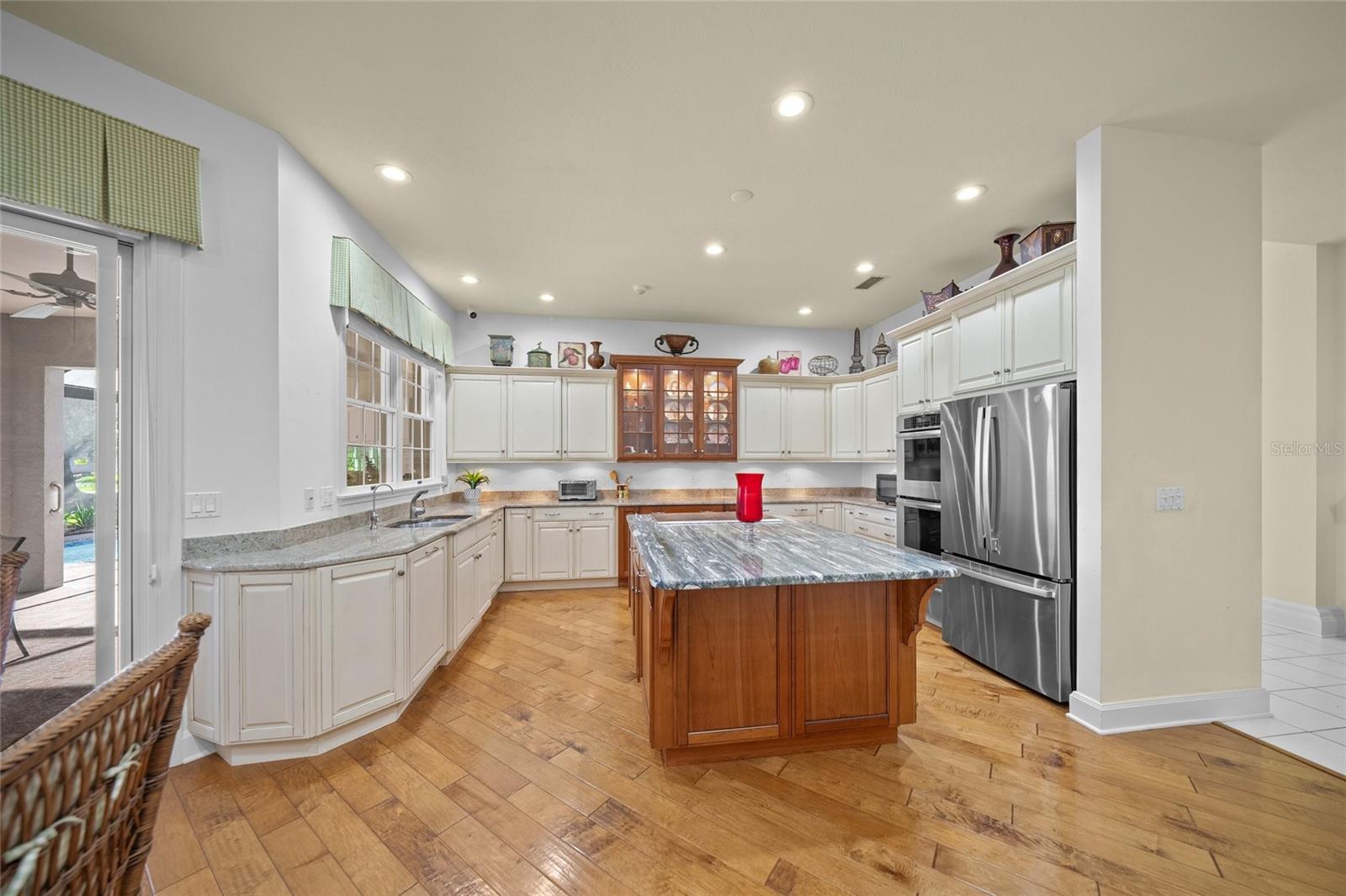 LAUREL OAK ESTATES - Residential