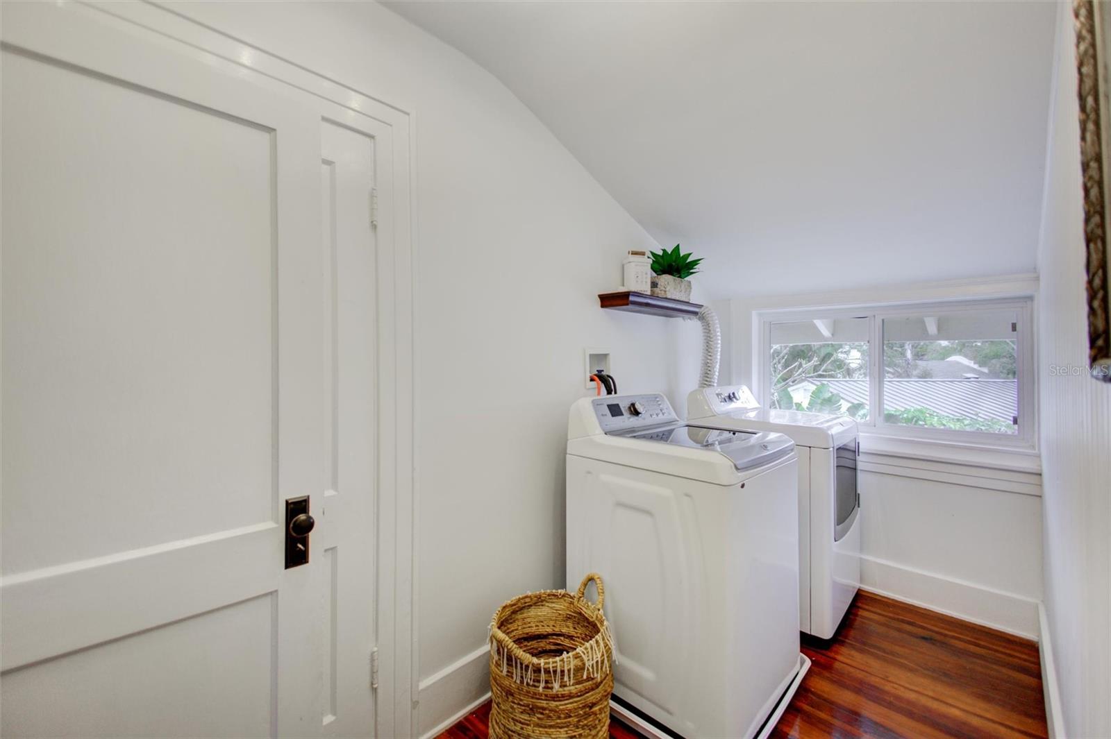 BAYOU BONITA - Residential