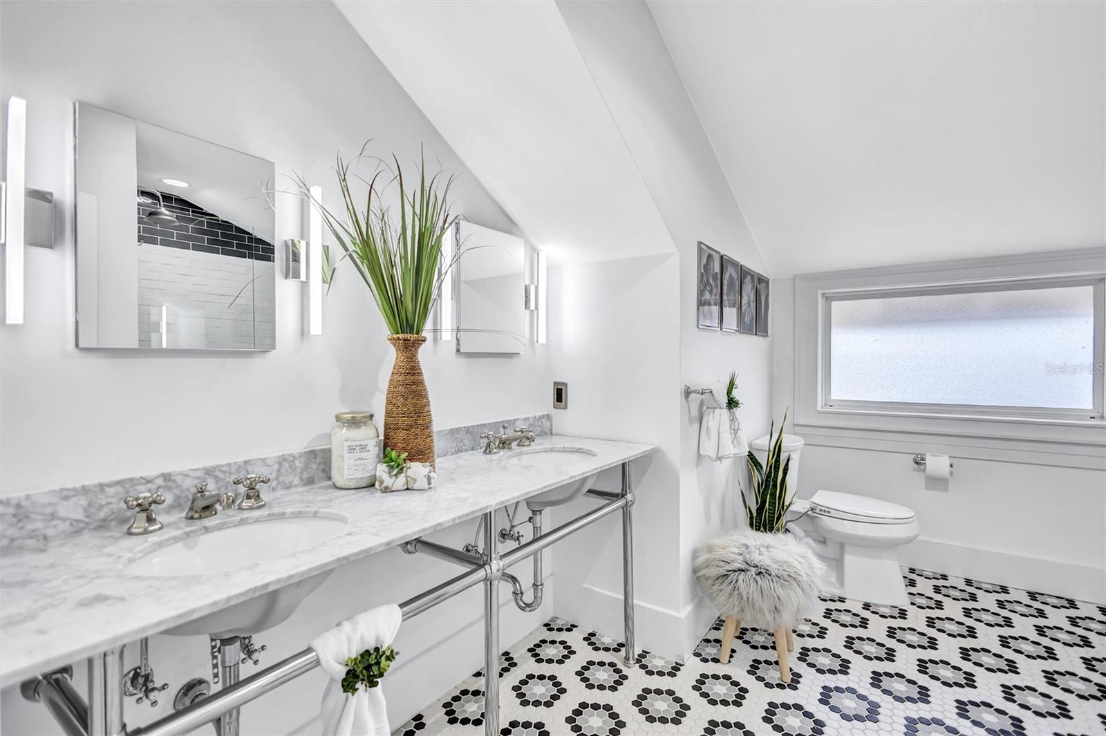 BAYOU BONITA - Residential