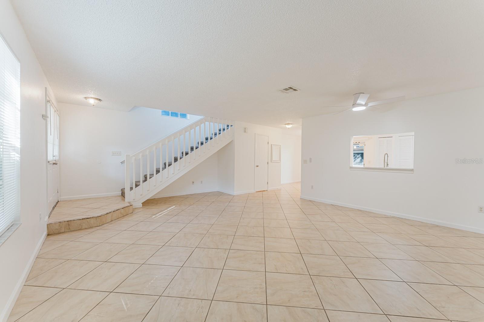 LAKEVIEW VILLAGE CONDO NO 12 - Residential