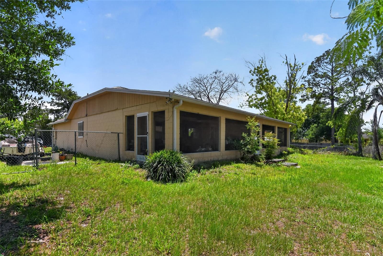 DELTONA LAKES UNIT 68 - Residential