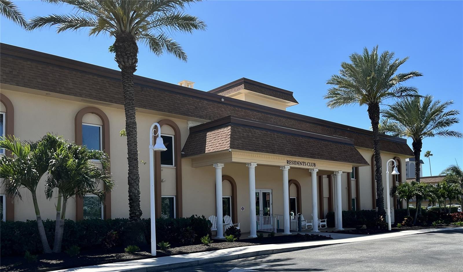 BAYWAY ISLES POINT BRITTANY THREE - Residential