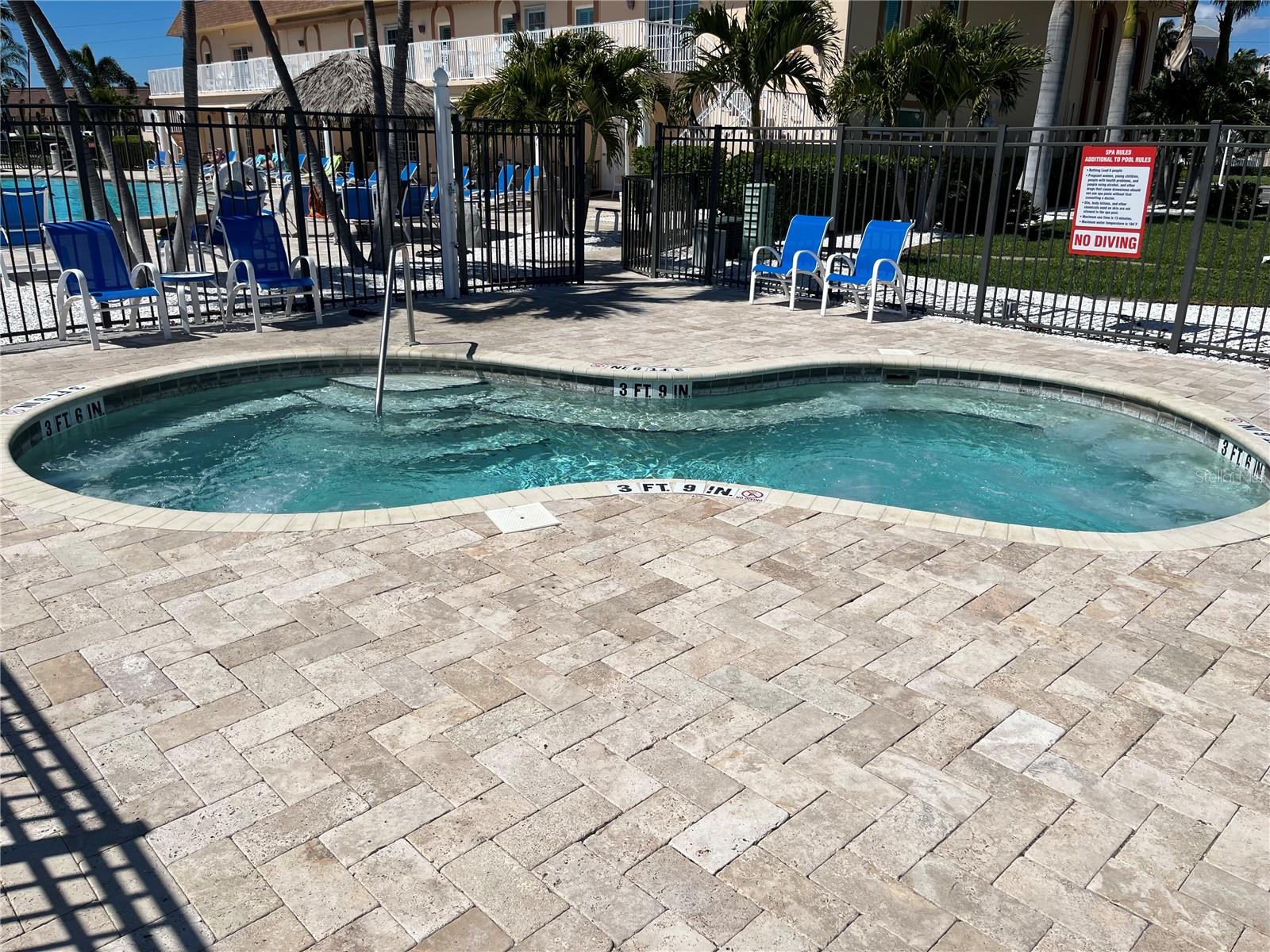 BAYWAY ISLES POINT BRITTANY THREE - Residential