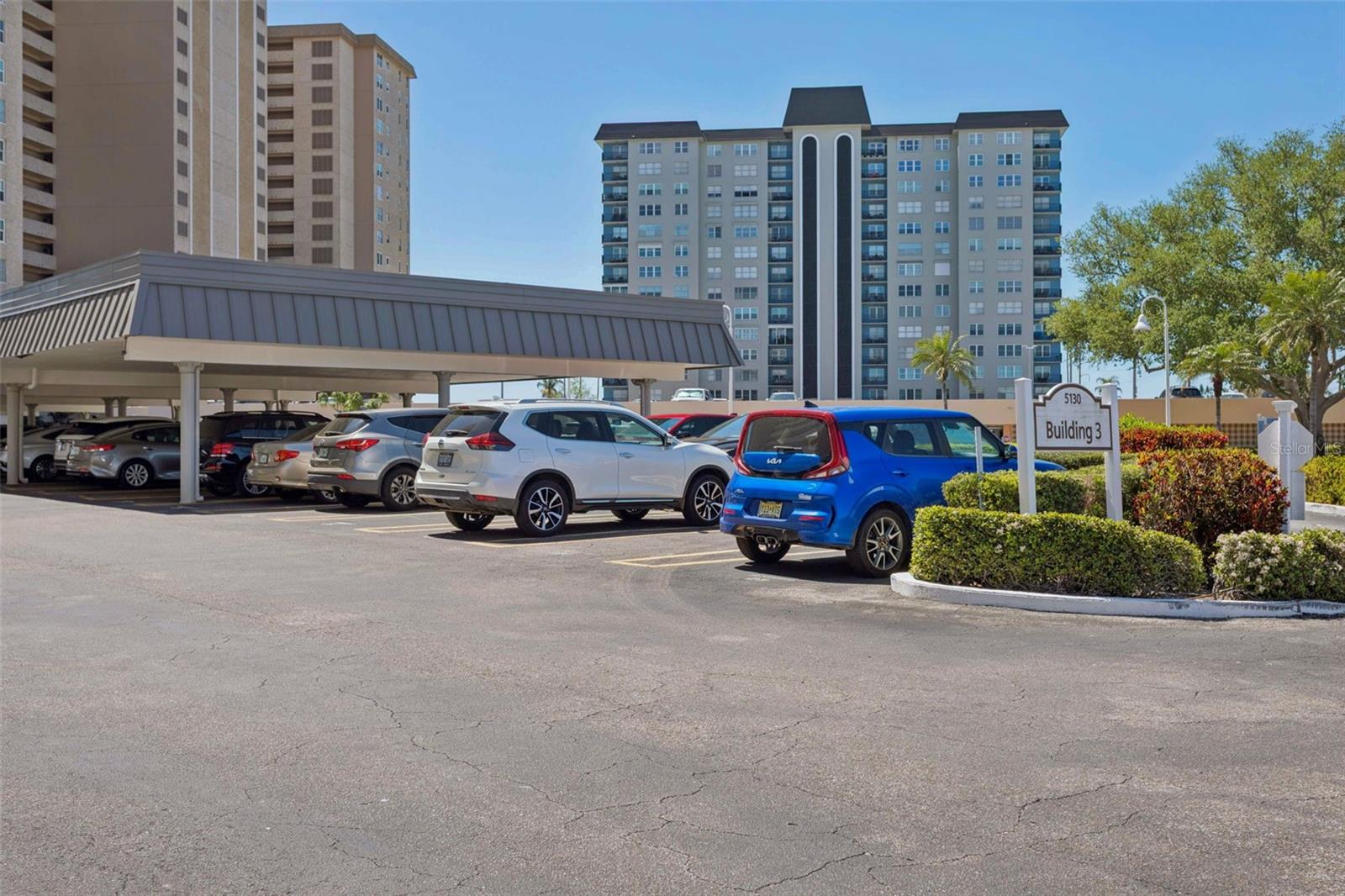 BAYWAY ISLES POINT BRITTANY THREE - Residential