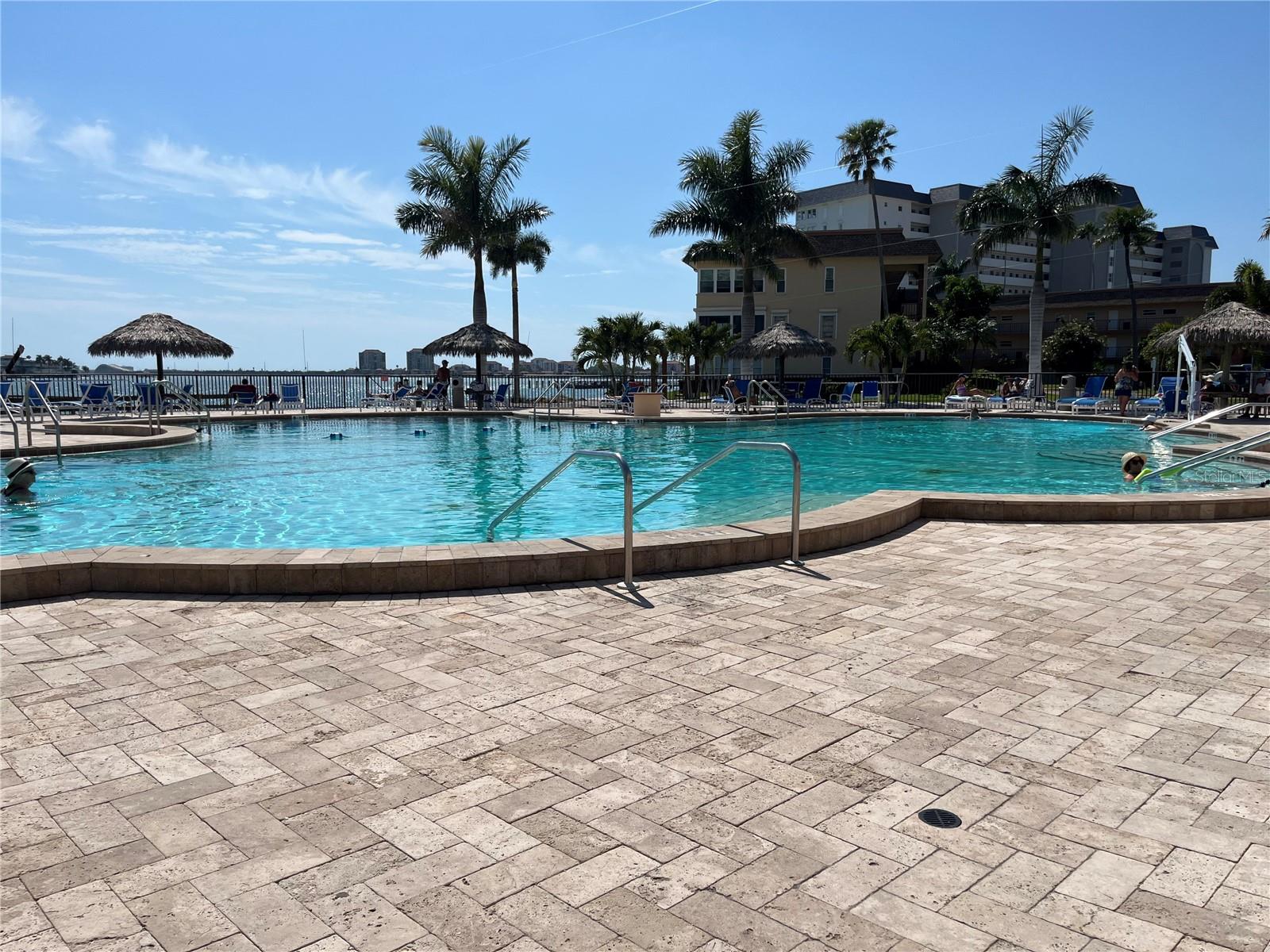 BAYWAY ISLES POINT BRITTANY THREE - Residential