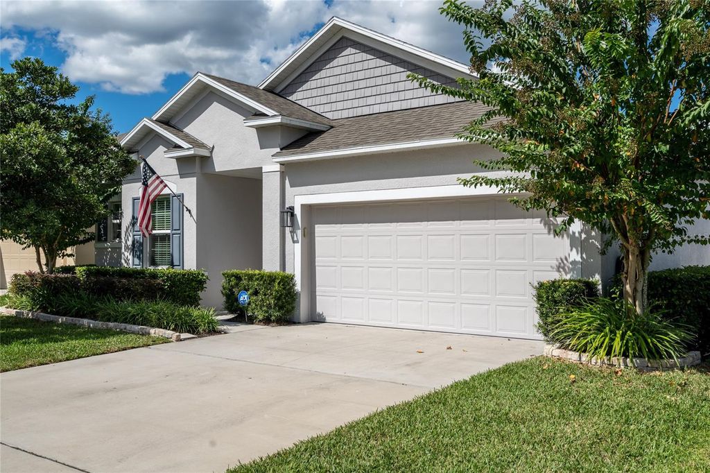 Photo of 289 E Fiesta Key Loop, Deland, FL 32720 (MLS # V4945391)