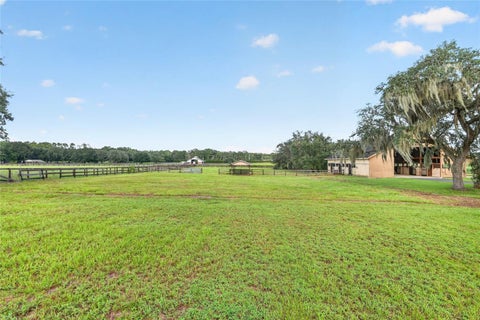 Tiny photo for 997 NW 63rd Court, Ocala, FL 34482 (MLS # OM731891)