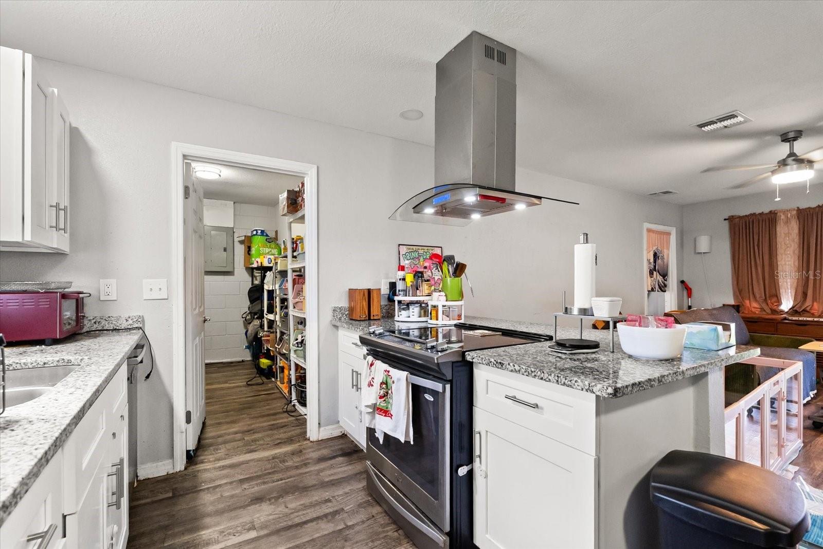 RICHMOND ESTATES - Residential