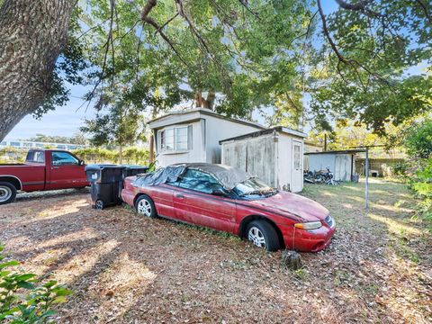 A home in APOPKA