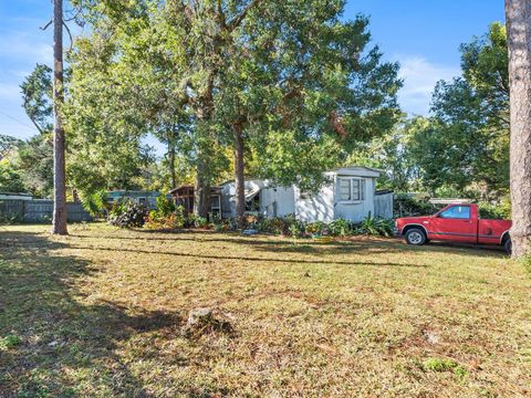 A home in APOPKA