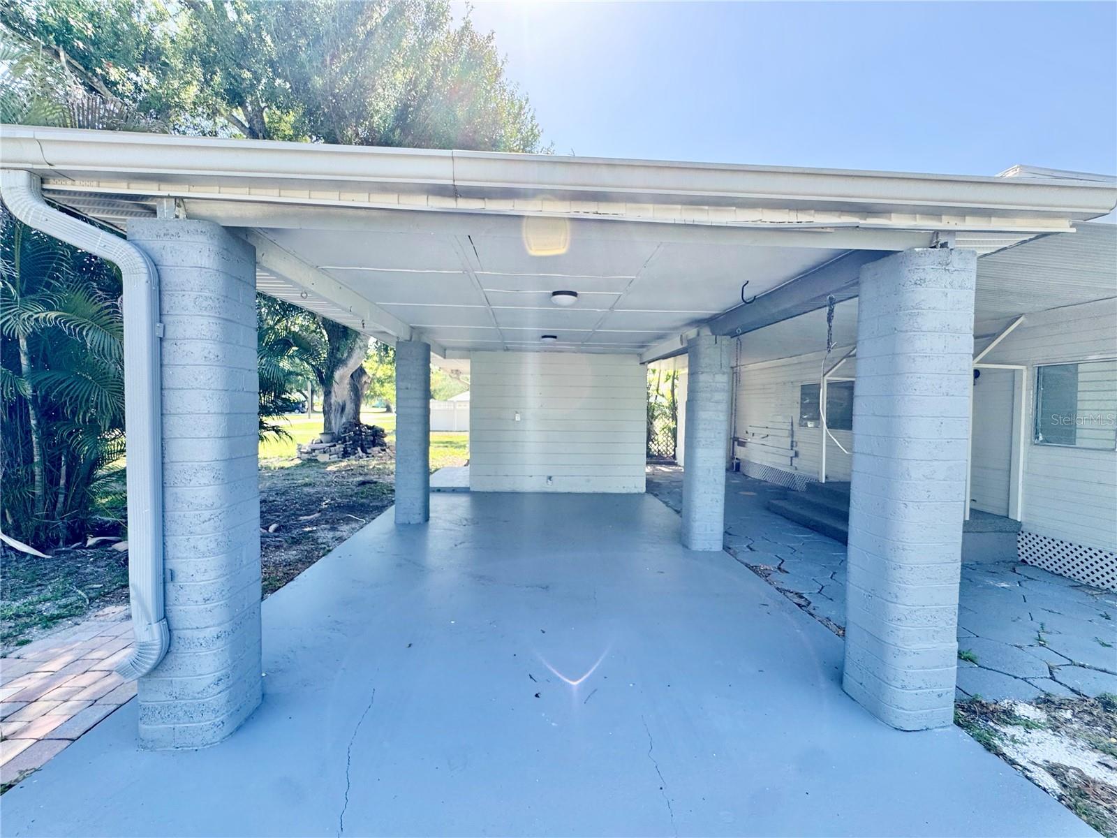 162 SAPODILLA STREET