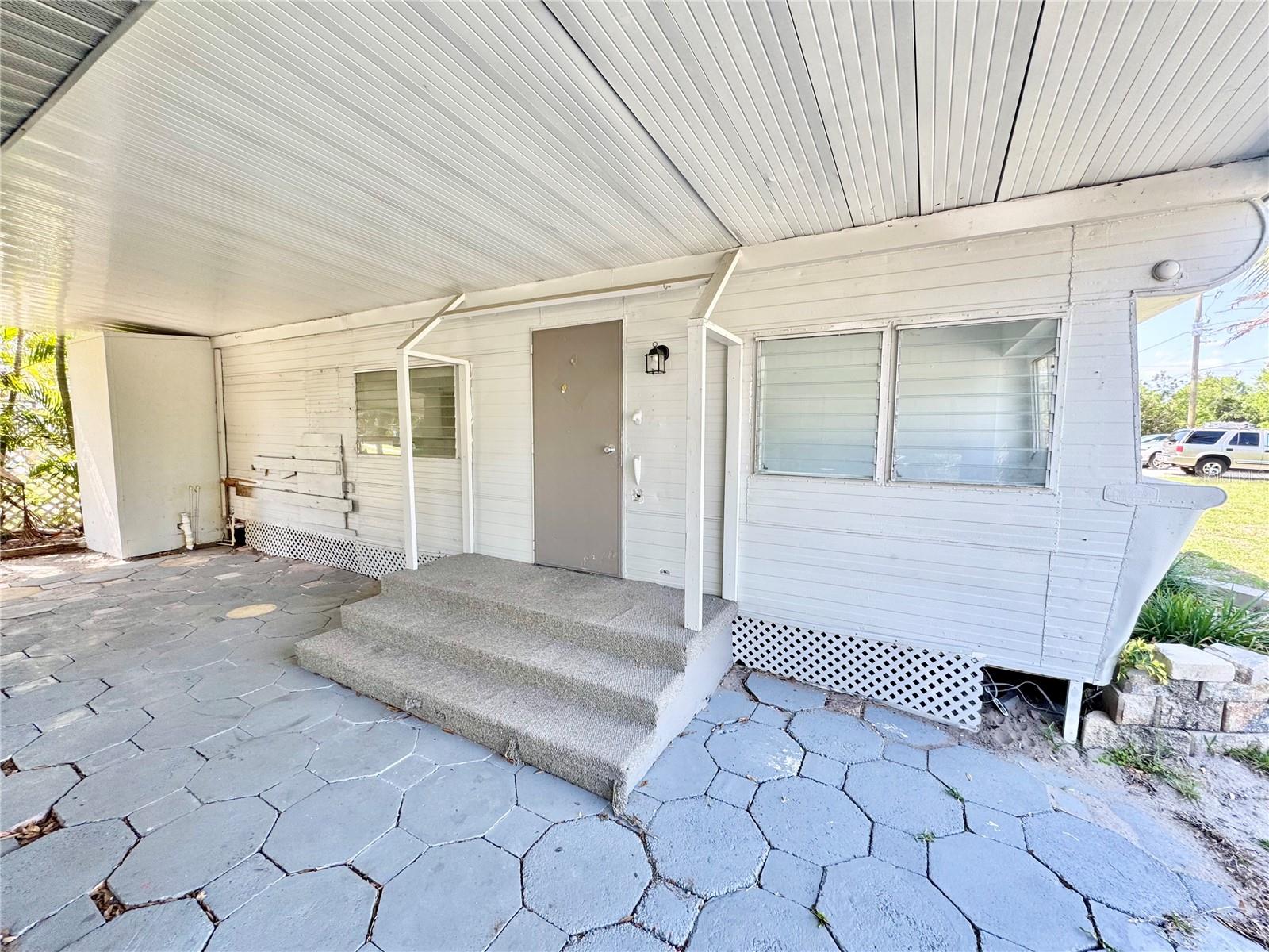 162 SAPODILLA STREET