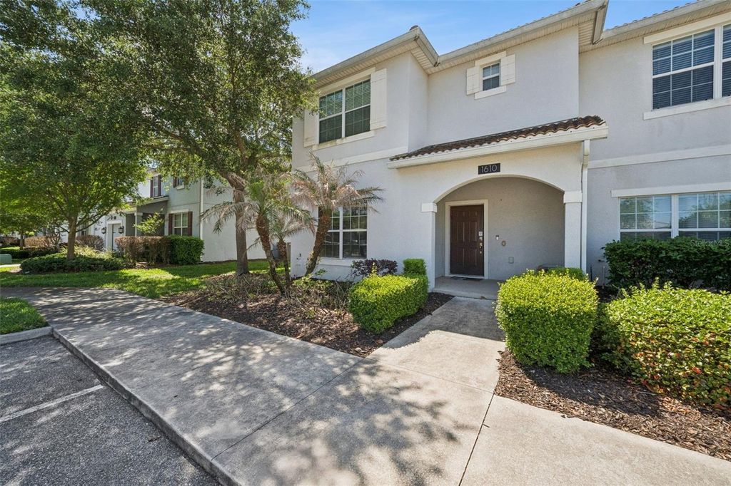 Photo of 1610 Moon Valley Drive, Davenport, FL 33896 (MLS # S5147968)