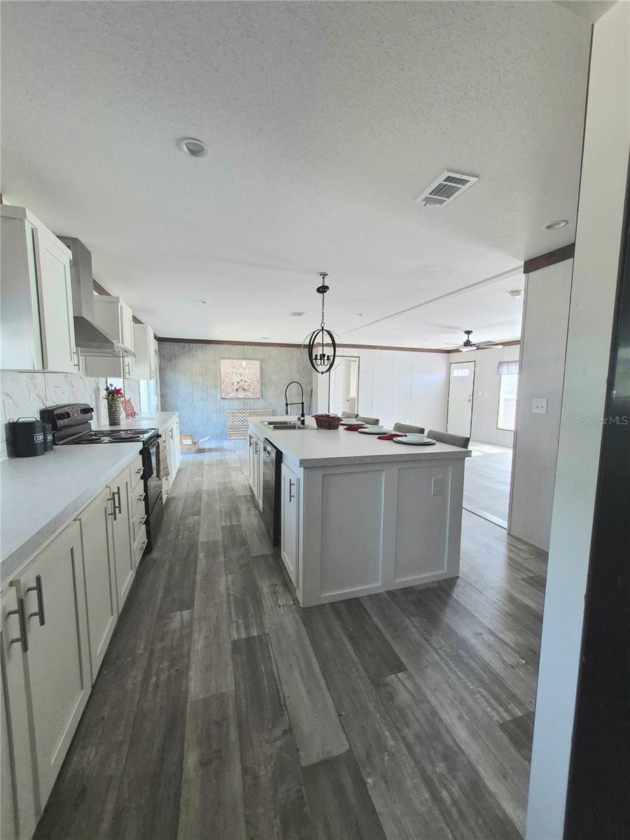 POTTERFIELD GARDEN ACRES - Residential