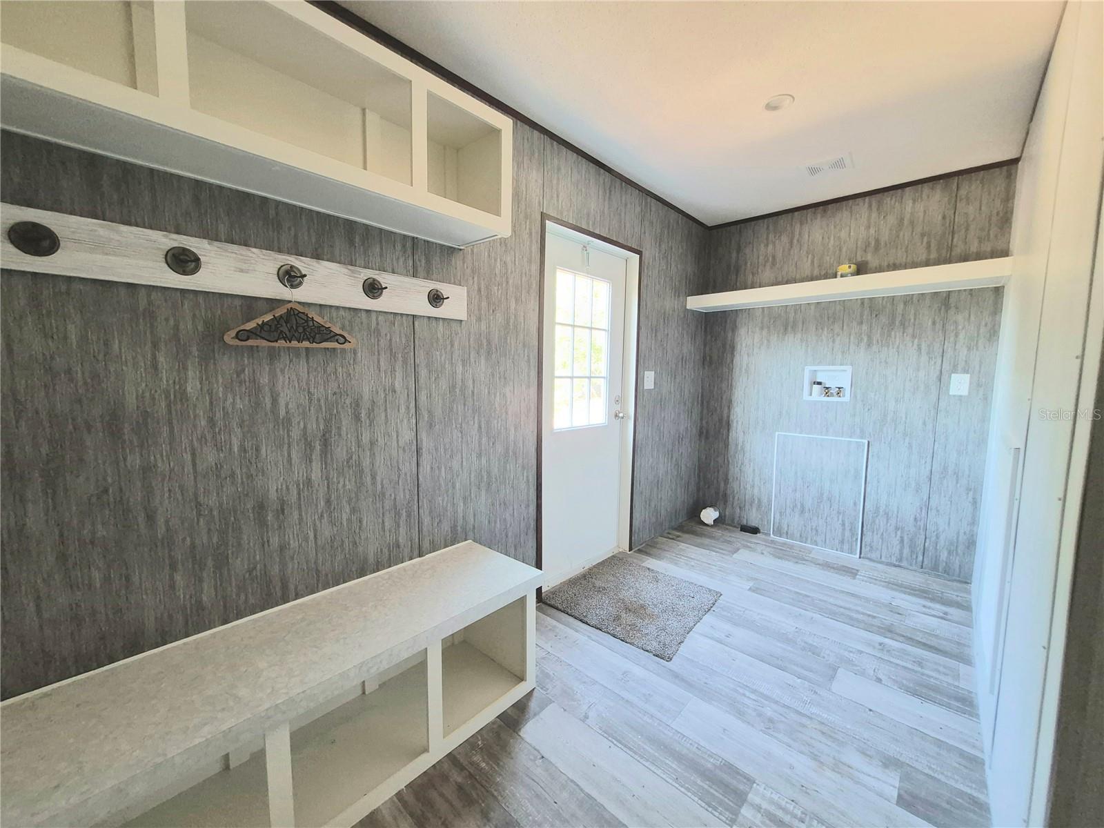 POTTERFIELD GARDEN ACRES - Residential