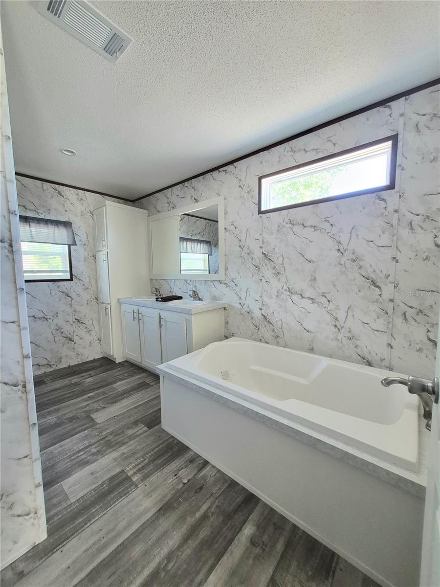 POTTERFIELD GARDEN ACRES - Residential